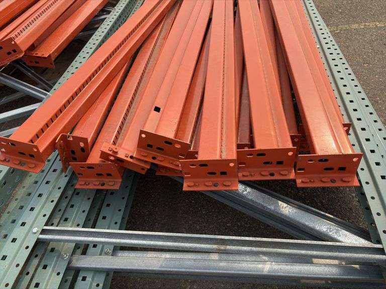 Pallet Racking (4x) 12'-Ends & (12x) 8'-Arms