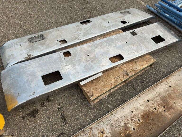 (3x) Truck Bumpers