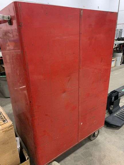 Red Rolling Tool Chest