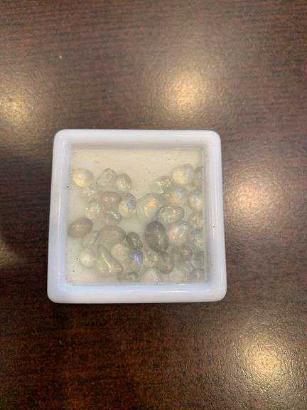 30-Karat Moonstone (Unverified)