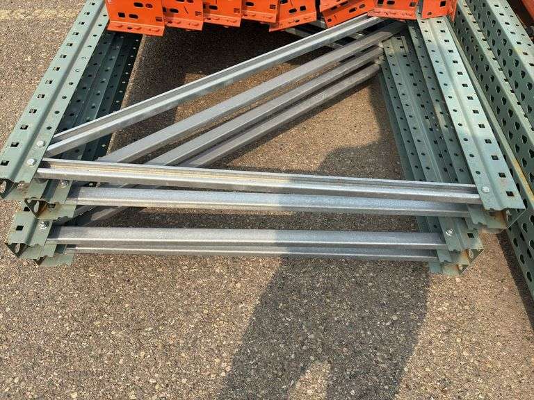 Pallet Racking (4x) 12'-Ends & (12x) 8'-Arms