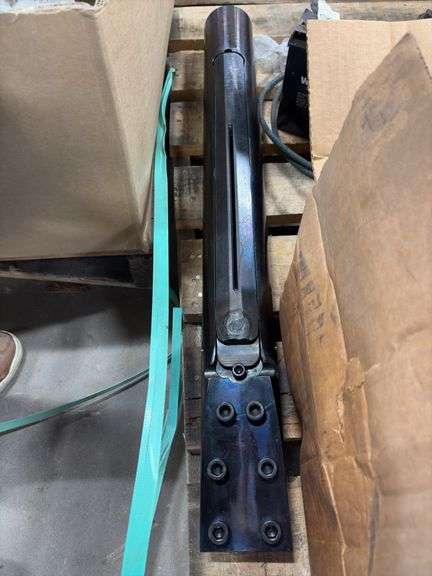 Vermeer Hydraulic Motor & Vermeer Drill Head (Unused)
