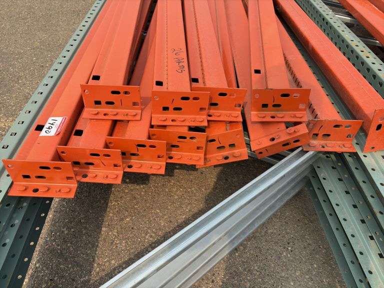 Pallet Racking (4x) 12'-Ends & (12x) 8'-Arms
