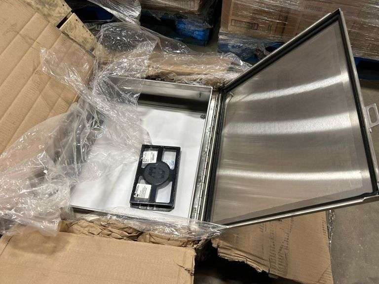 Hammond Stainless Steel Enclosure
