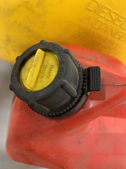 Fuel Containers