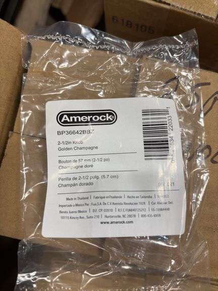 Unopened Golden Champagne Knob (Approx. 25)