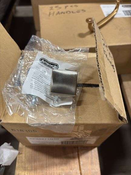 Unopened Satin Nickel Knob (Approx. 25)