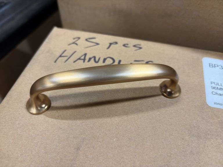 Unopened Champagne Bronze Pull (Approx. 25)