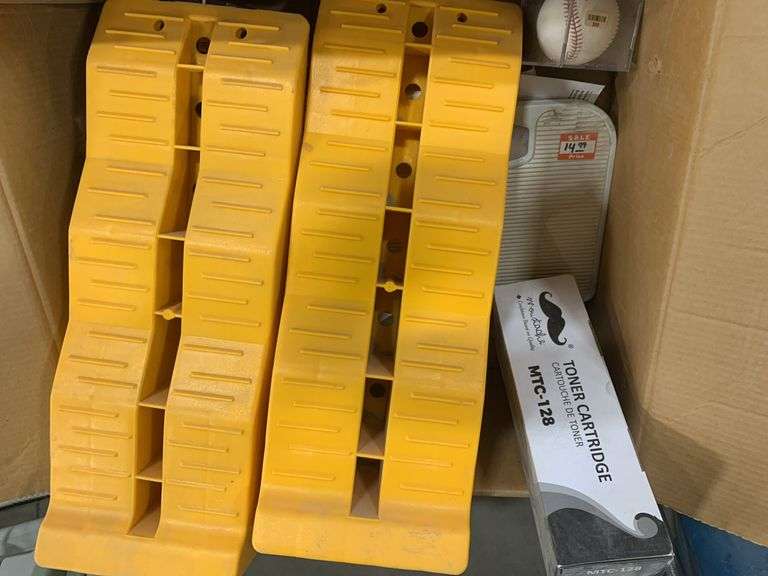 Box of Miscellaneous Items