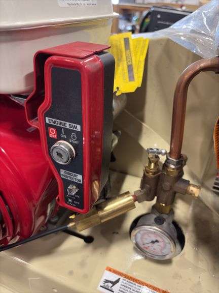 IR 30 gal 175 psi Compressor (Unused)