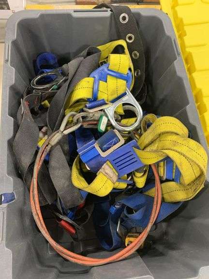 Tote w/ Harness & Cable Lock