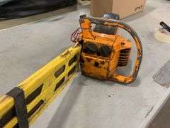 Frontier Automatic Chainsaw