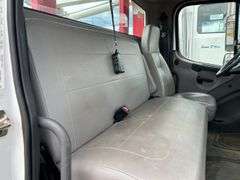 2006  FREIGHTLINER  M2