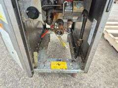 Frymaster GF14 Standard Gas Fryer (Comes with 3 Baskets)