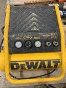 DEWALT Heavy Duty 2-gallon 150 PSI Max Trim Compressor D55141