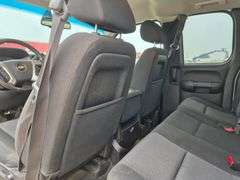 2012 Chevrolet 3500HD with Service Body *OOP-BC*
