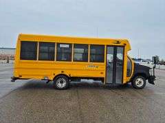 2022 Ford E-450 Bus 2022  FORD  E-450