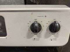 Frigidaire Electric Flat Top Stove