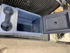 Igloo Drink Holder and Plastic Shoe Matts
