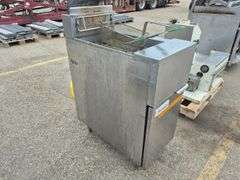 Frymaster GF14 Standard Gas Fryer (Comes with 3 Baskets)