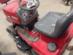 Craftsman DLT 2000 Ride-on Lawn Mower