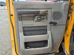 2022 Ford E-450 Bus 2022  FORD  E-450