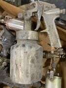Assorted Pain Spay Guns