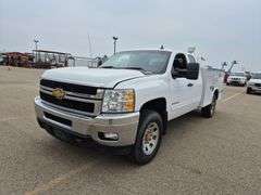2012 Chevrolet 3500HD with Service Body *OOP-BC*