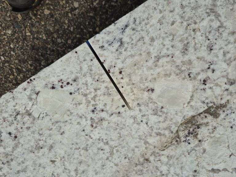 Slab of Granite (White with Beige/Grey/Black Speckling Pattern)