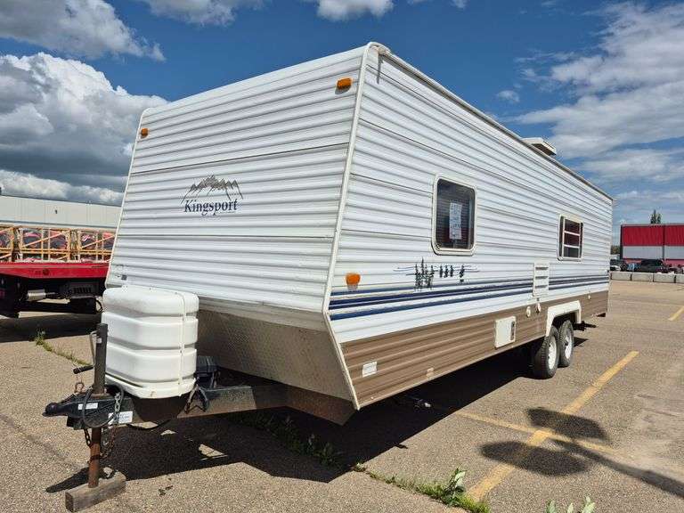 2004  28 Kingsport  28btt