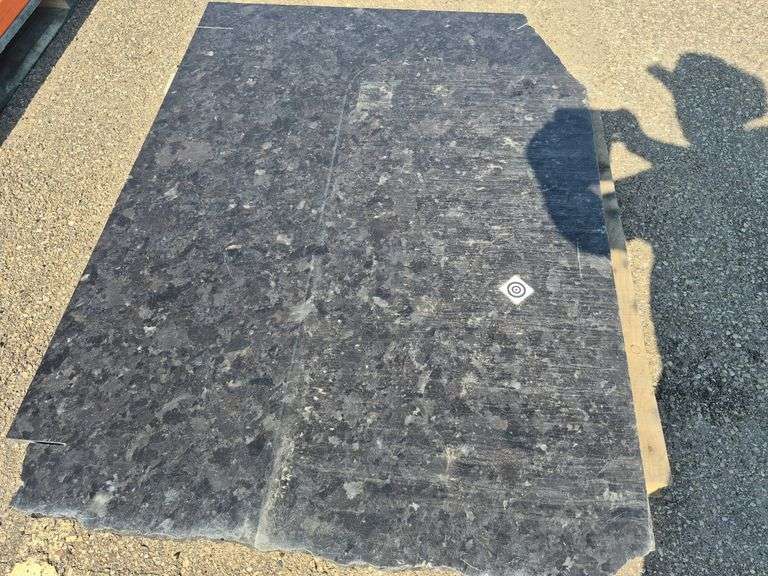 Slab of Granite (Black/Grey Speckled Pattern)