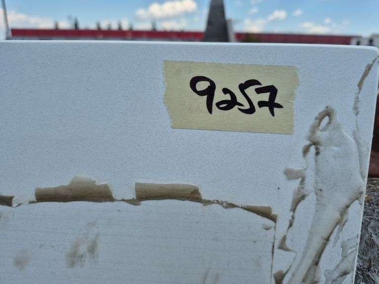 2 Slabs of Granite (Refer to Pictures)