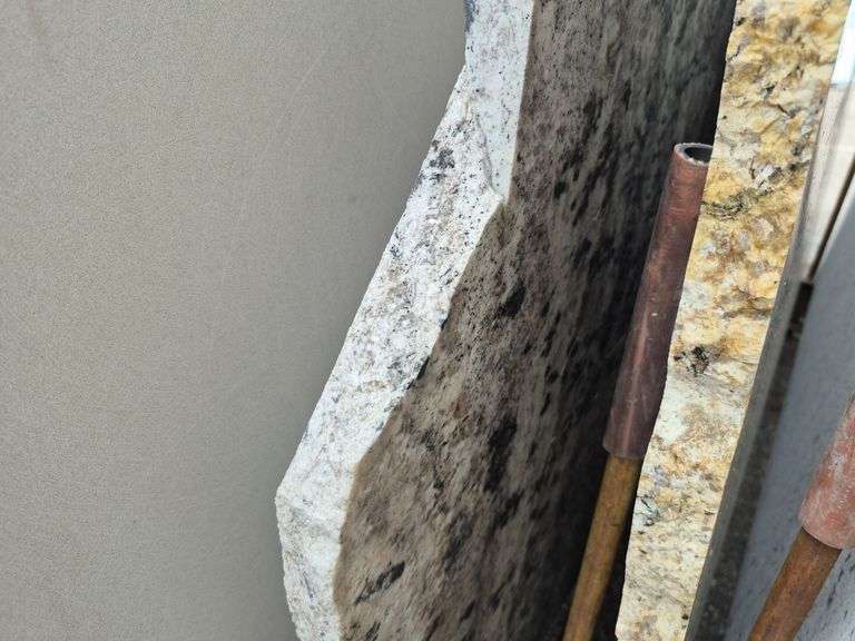 Slab of Granite Irregular Shape (White/Grey/Beige/Black Veining/Speckling Pattern)