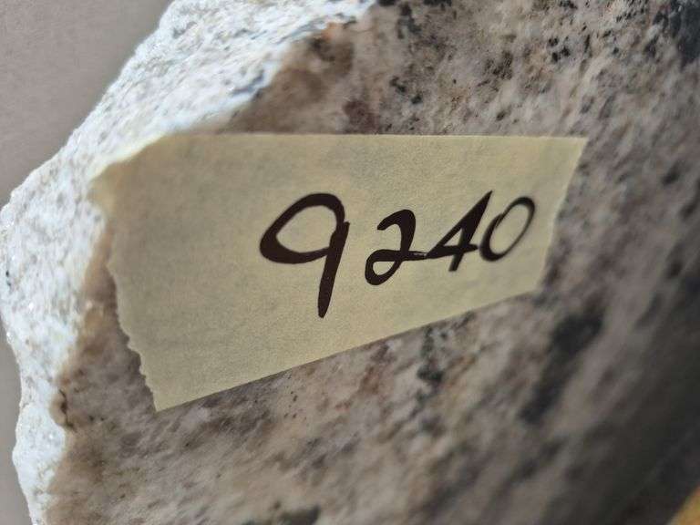 Slab of Granite Irregular Shape (White/Grey/Beige/Black Veining/Speckling Pattern)