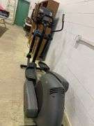Life Fitness x9i Elliptical Cross Trainer