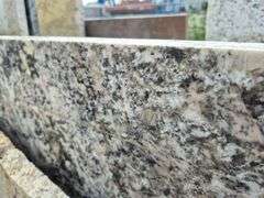 Slab of Granite Irregular Shape (White/Grey/Beige/Black Veining/Speckling Pattern)