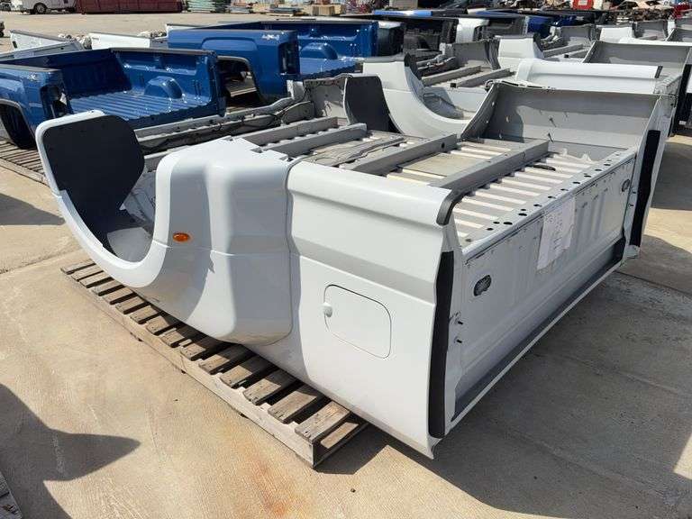 2019 F350SD Box/White (New Take-Off)