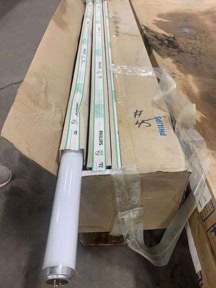Box of Philips Fluorescent Lamps(4ft 40W/33)