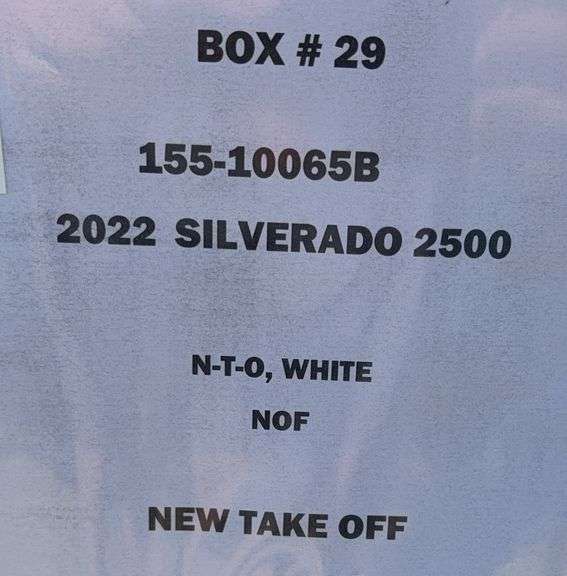 2022 Sierra 2500 Box (White) (New Take Off)