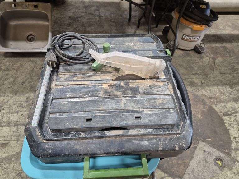 (4-1/2") Portable Wet Tile Saw