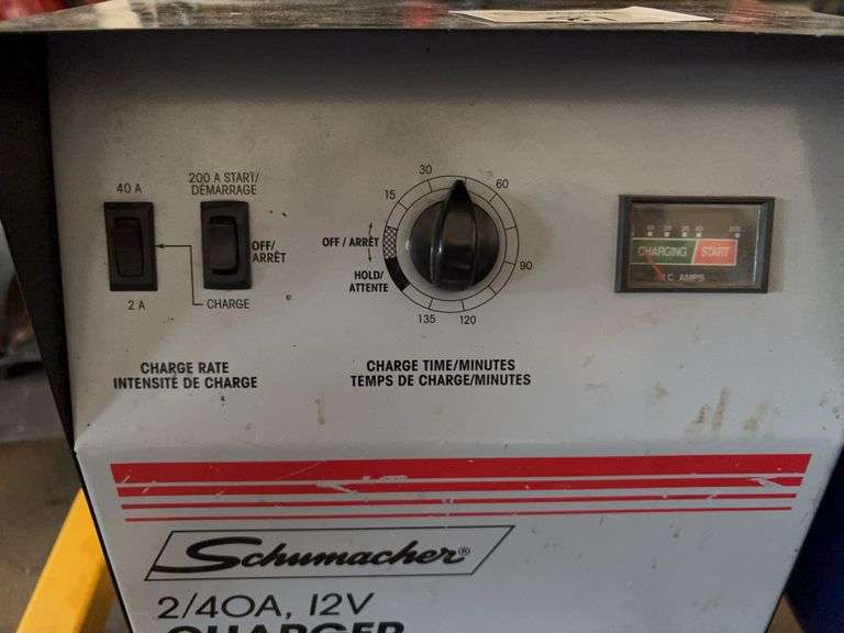 Schumacker 200A Starter Charger