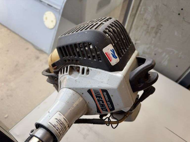 Echo SRM-230 2-Stroke Grass Trimmer