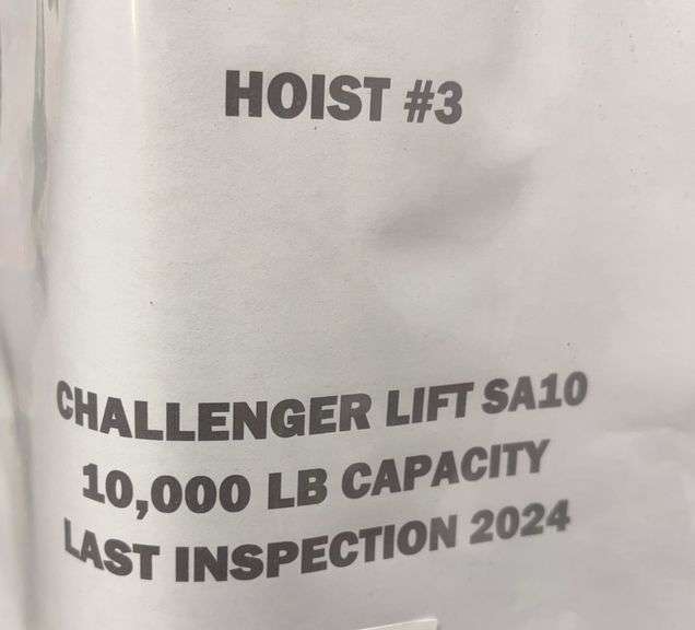 10,000 lb Challenger Vehicle Lift