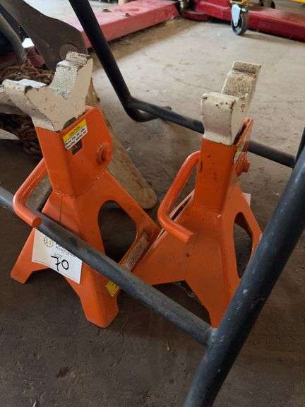 (2) 3Ton Heavy Duty Jack Stands