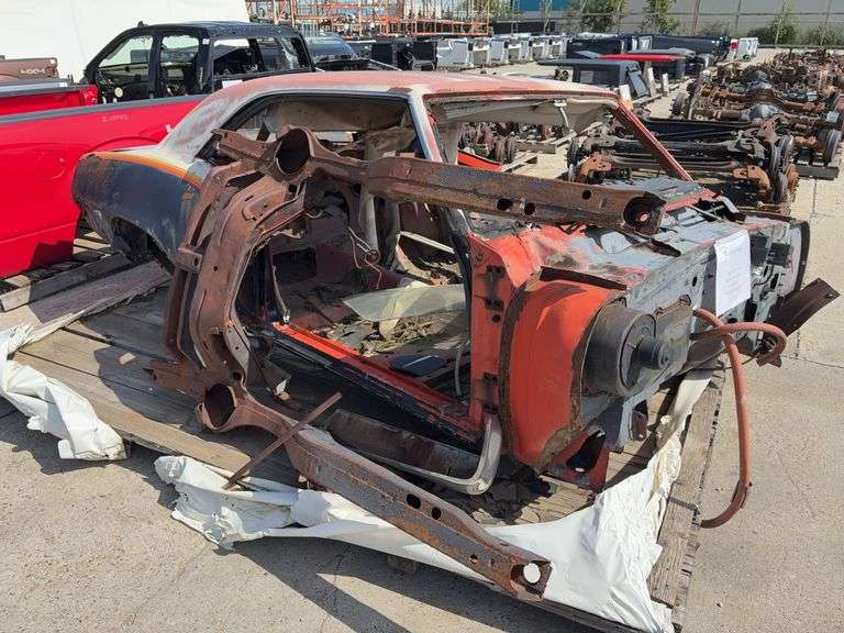1969 Pontiac Firebird 350 Body & Subframe