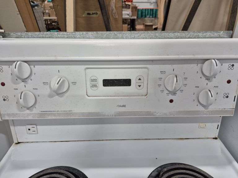 Frigidaire Stove