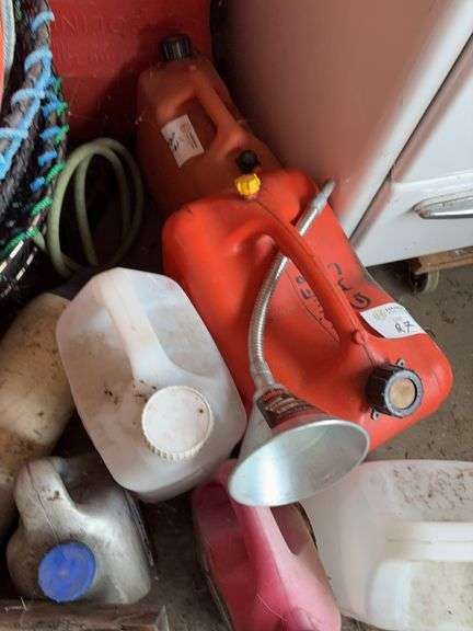 Various Size of Gas Container and Funnel