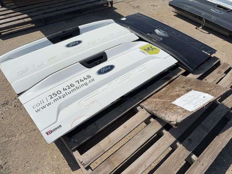 Ford Truck Tailgates (3 Units)