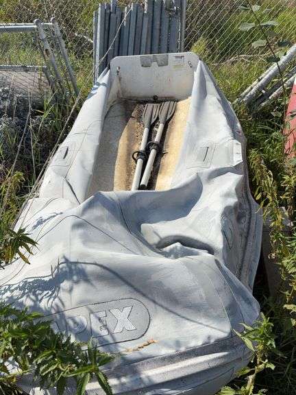 Inflatable 5 Person Boat