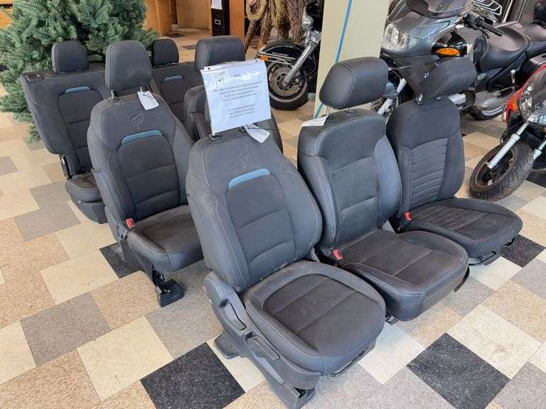 Car Seats from Multiple Years and Models